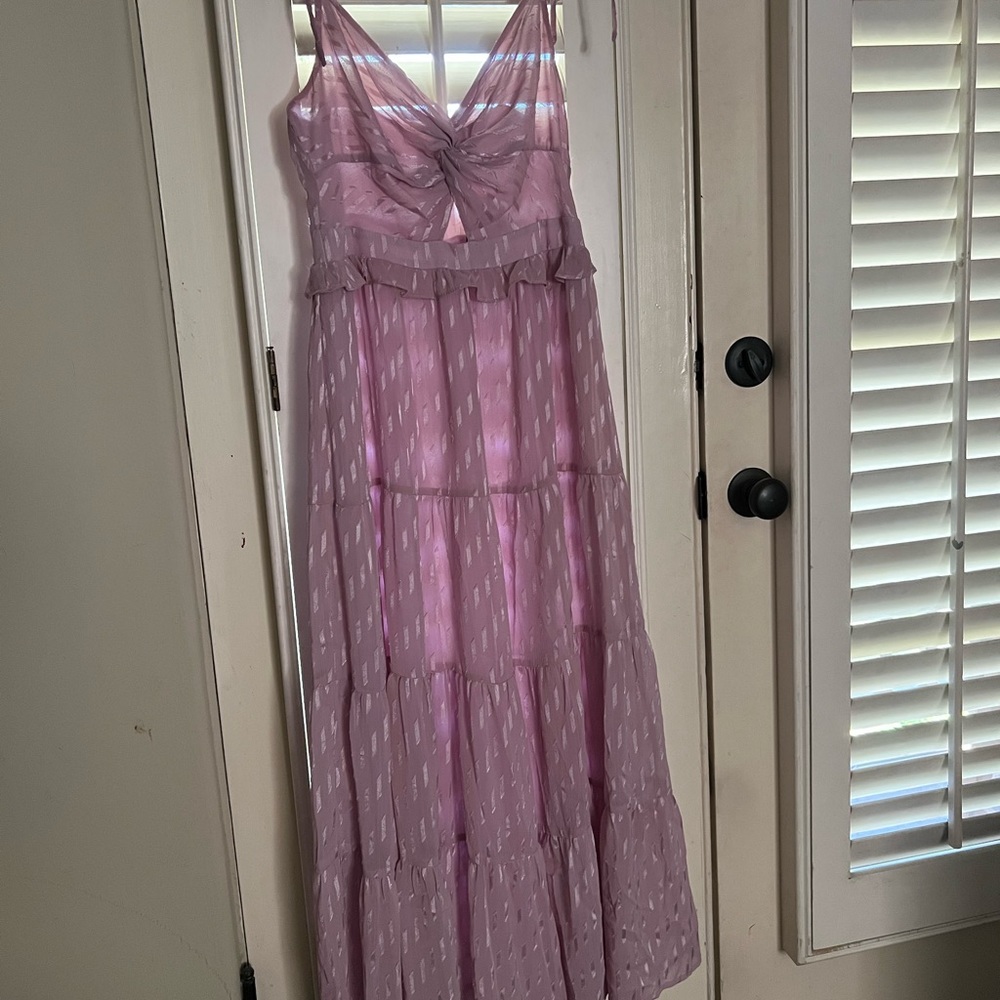 astr the label lilac midi tiered dress